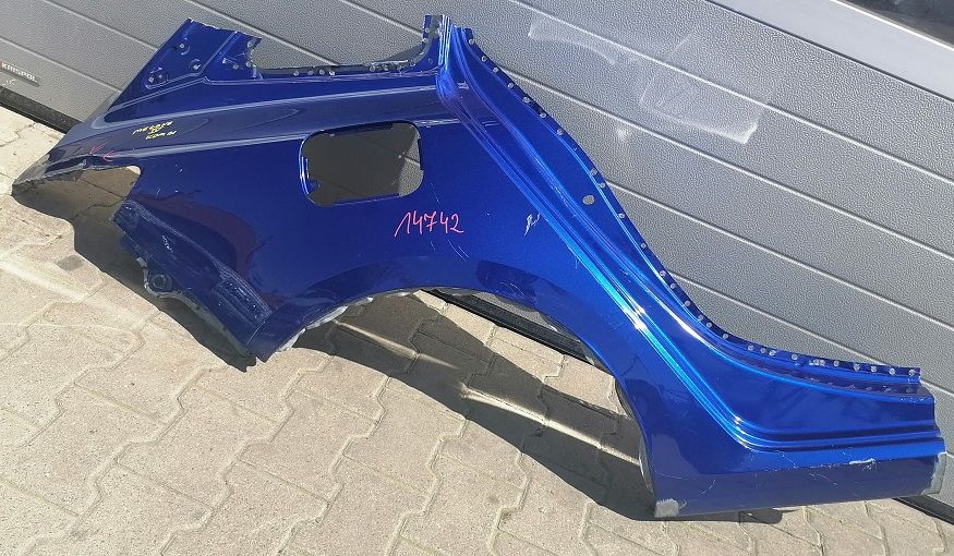 Renault Megane IV (4) Błotnik tylny prawy