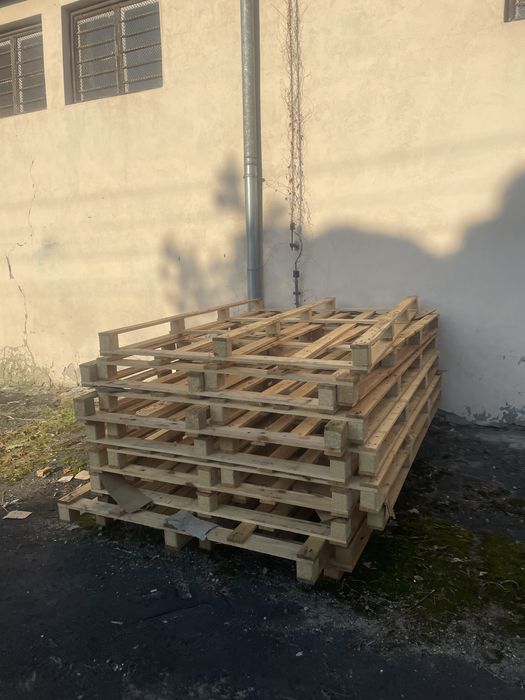 Palety dużo, fajne, prawie jowe