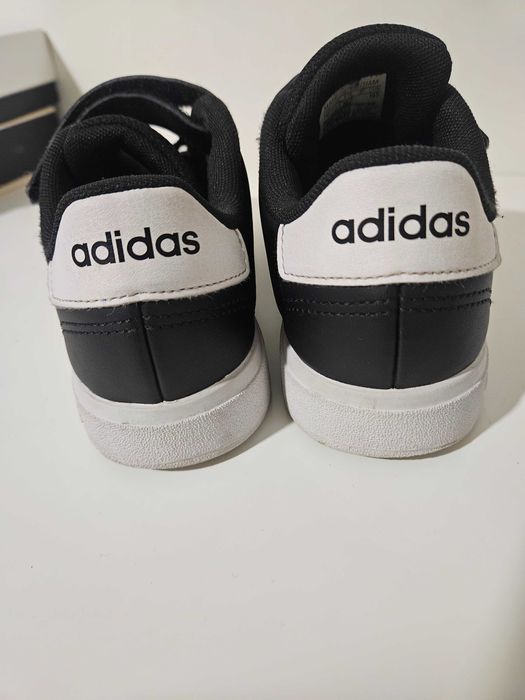 Sapatilhas criança addidas