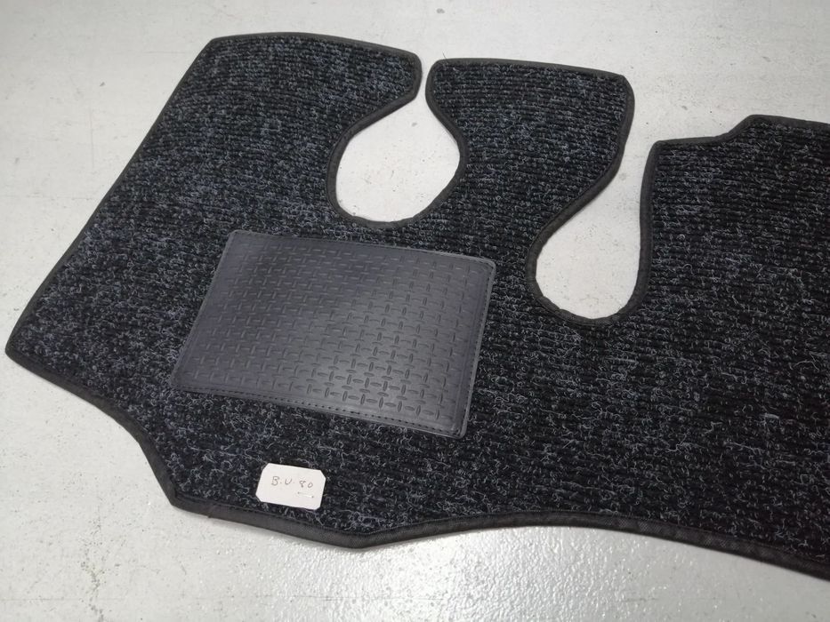 Tapete do chão da Toyota Dyna 150 , 250 LY60 LY61 BU60 BU84 BU89 NOVO