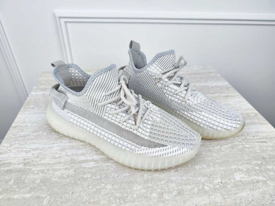 Кроссовки бело-серые мужские в стиле адидас Adidas