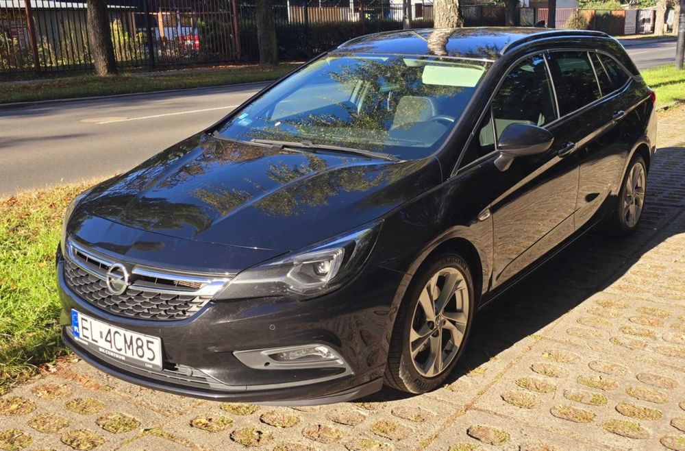 Opel astra k 1.6 turbo 200km salon Polska