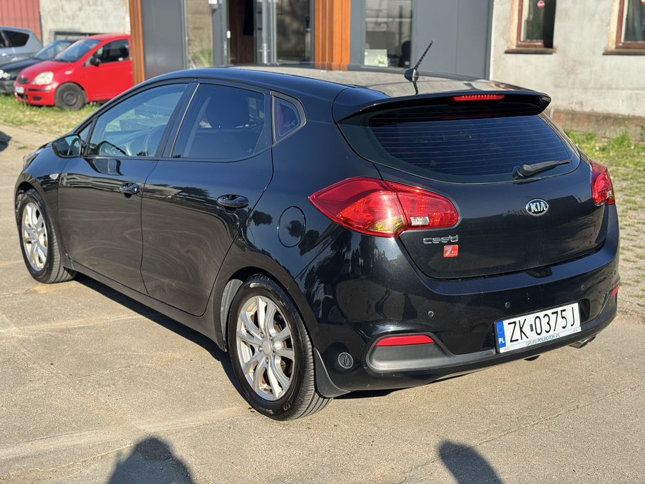 Kia Cee’d 2015r 1.4 benzyna + LPG 6 biegów ZADBANA STAN BDB