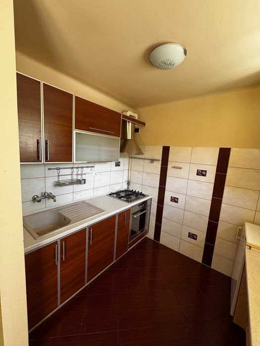 Przytulna Kawalerka 34 m² w centrum Radomia + parking - Widok 3