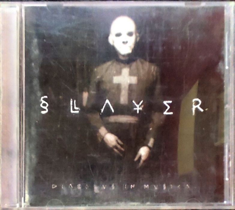 CDs de Metal usados, muito Bom Estado..