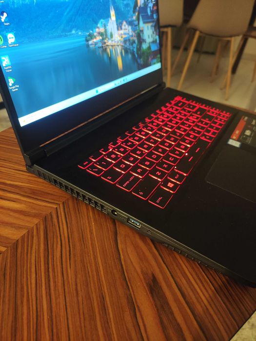 Portatil MSI Intel Core i7 8GB RAM, 500GB