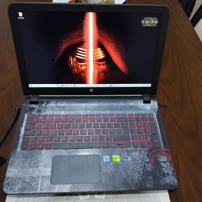 Portátil HP star wars