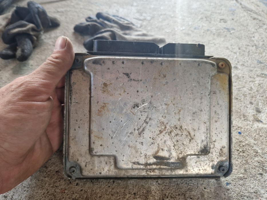 Vw t4 2.5 tdi  komputer sterownik silnika  ACV syncro
