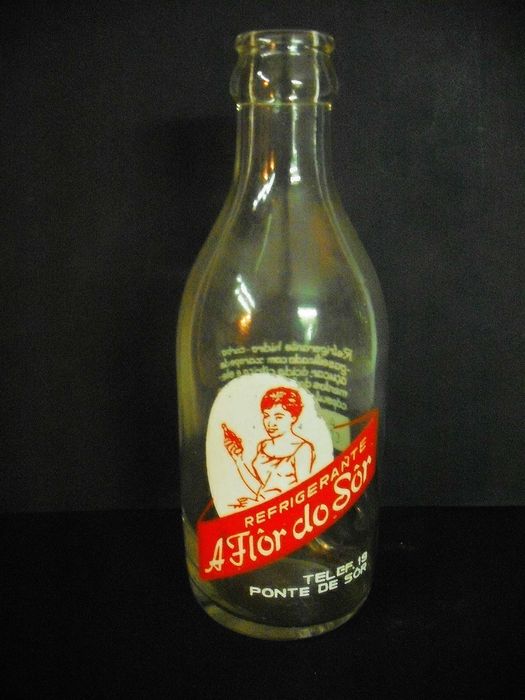 Garrafa antiga dos Refrigerantes Flor do Sor - Pirogravada