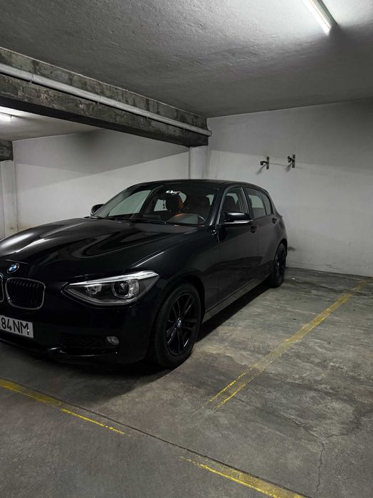 BMW 116d 2014 – Teto Abrir – Bancos Aquecidos – GPS – Revisão Feita