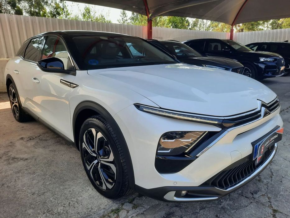 Citroën C5 X 1.6 Hybrid Shine e-EAT8