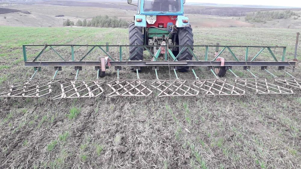 Продам трактор ЮМЗ 6 з двигуном СМД-15Н з навісний обладнанням