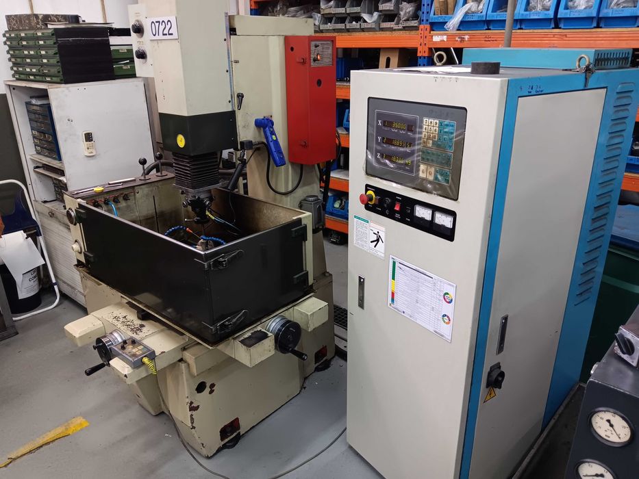 Eletroerosão por Penetração Aristech LS-350