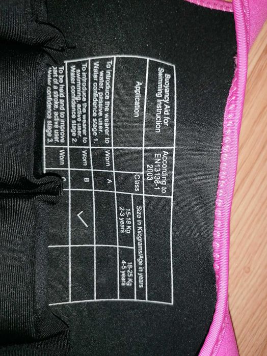 CRANE kamizelka ratunkowa kapok + ARENA kostium kąpielowy