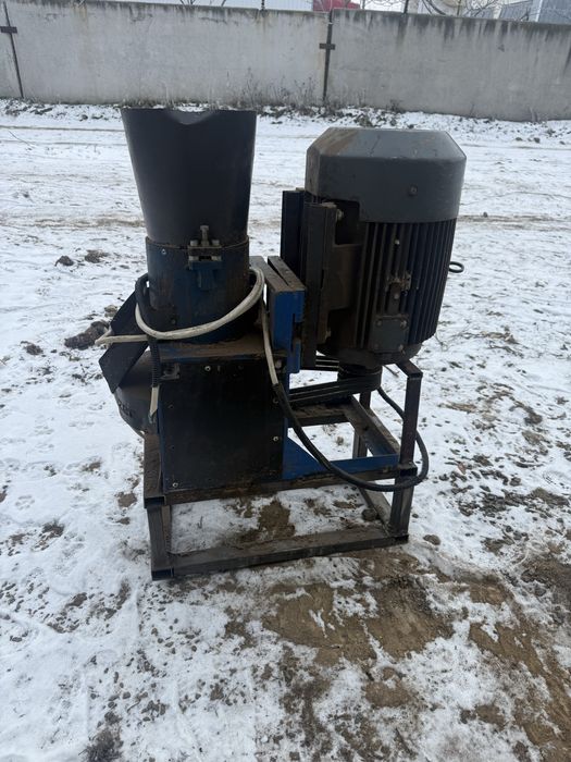 Продам гранулятор