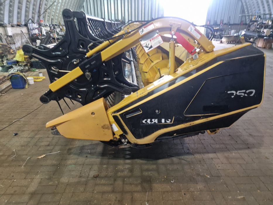 жатка Claas Maxflex 1050