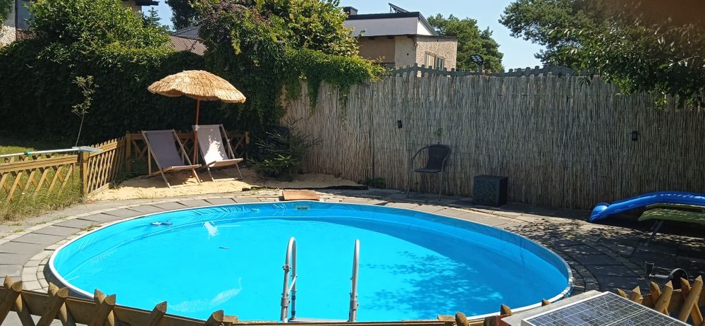 Domki całoroczne z grill-chatą, basenem, stawem i balią Olsztyn k/Częstochowy