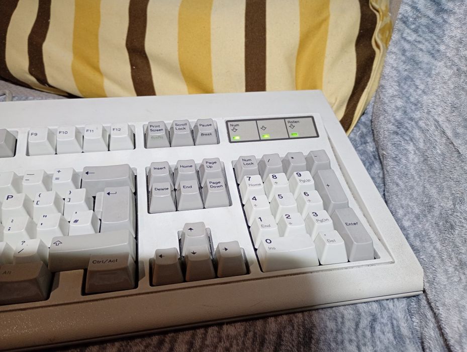 Retro klawiatura ibm