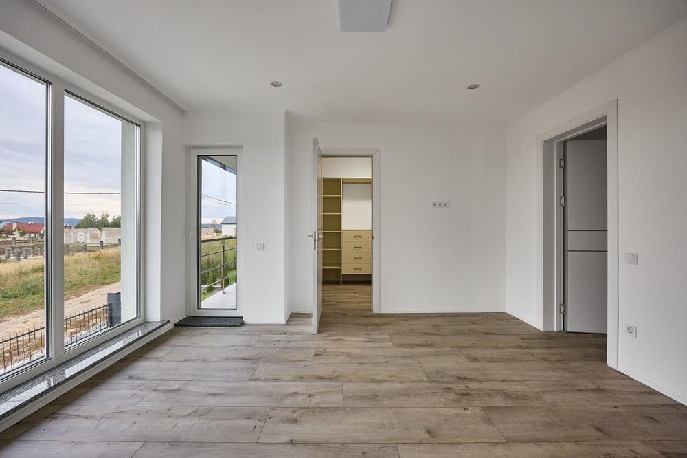 Продаж/Будинок, Дуплекс/Ремонт/Жасминова,Дмитровичі/Львівська область