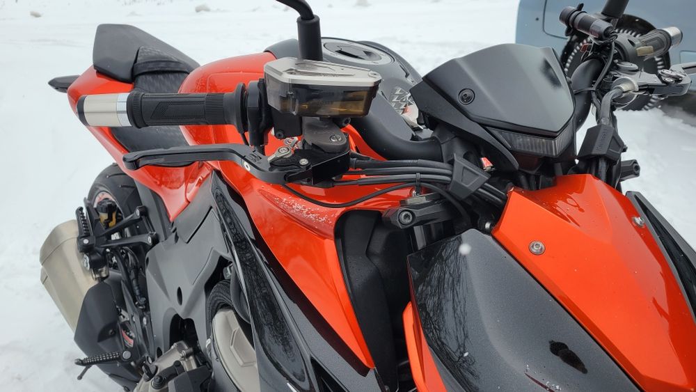 Kawasaki Z1000 2015p.