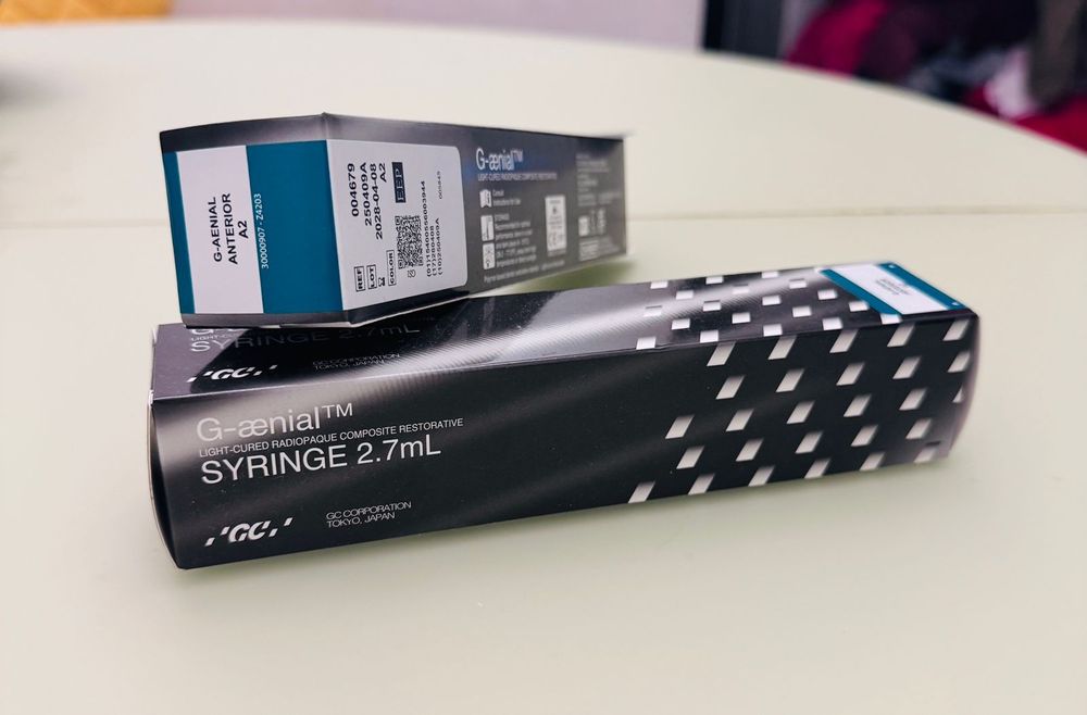 Терміново Стоматологічни Матеряли.GC G-aenial композит A2 2.7 ml | сто