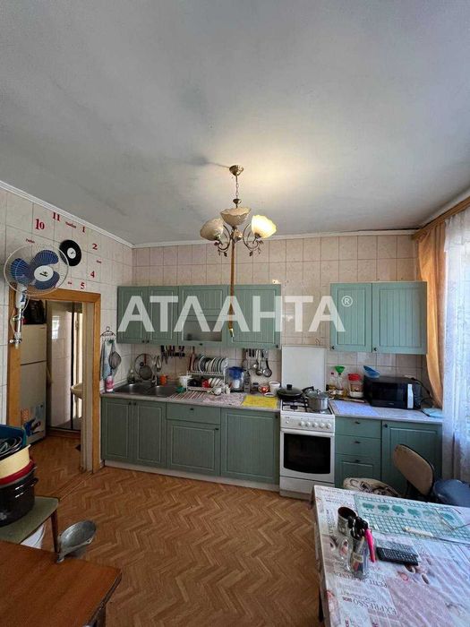 Дом дача с бассейном и сауной  в Алексанровке !