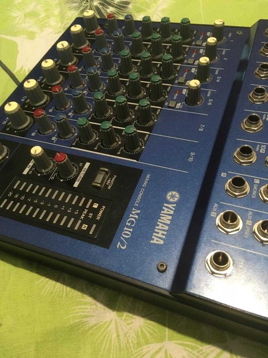 yamaha mg10 2 - Купить музыкальные инструменты - Цена на OLX.ua