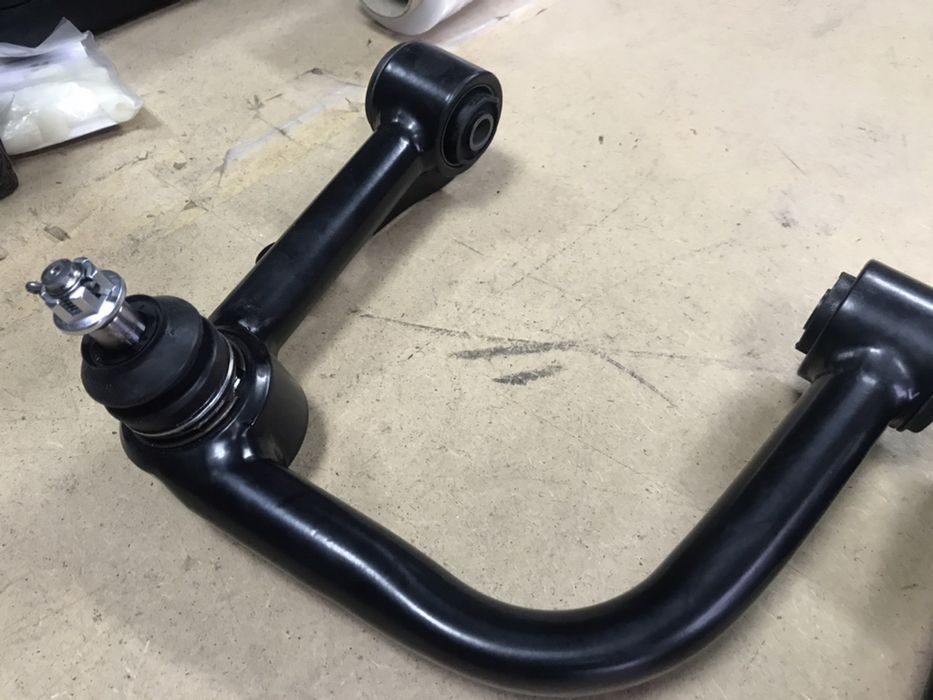 Рычаги под лифт Toyota FJ Cruiser 4Runner PradoTacoma Hilux TLC100/200