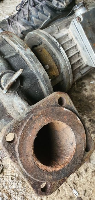 Pompa z silnikiem elektrycznym