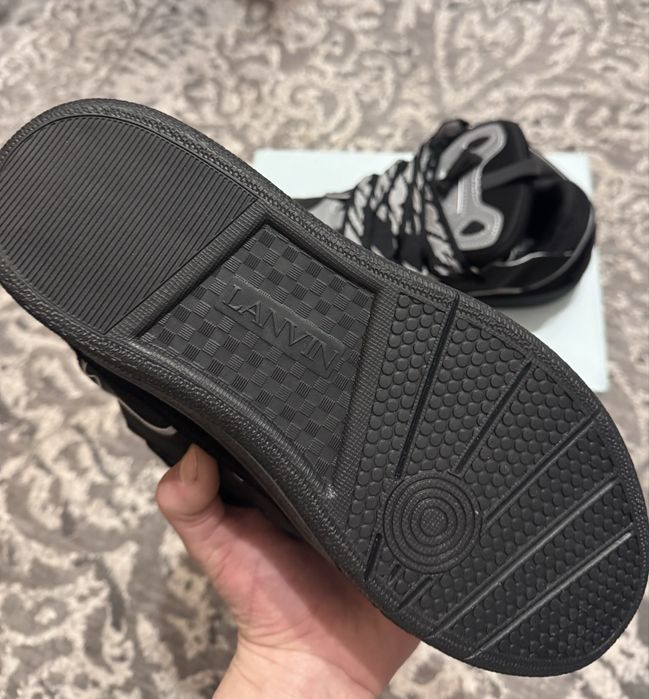 Кросівки.  Lanvin