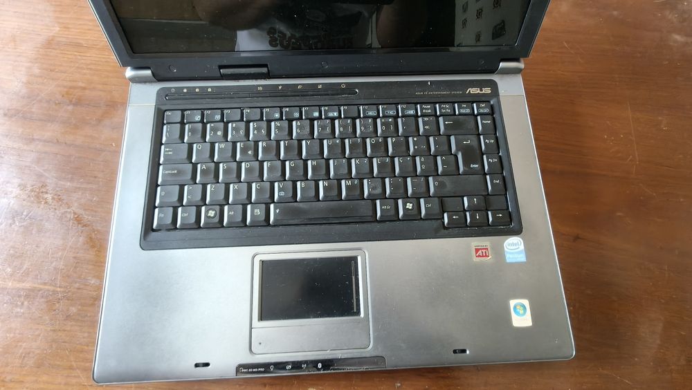 Portátil ASUS F5v
