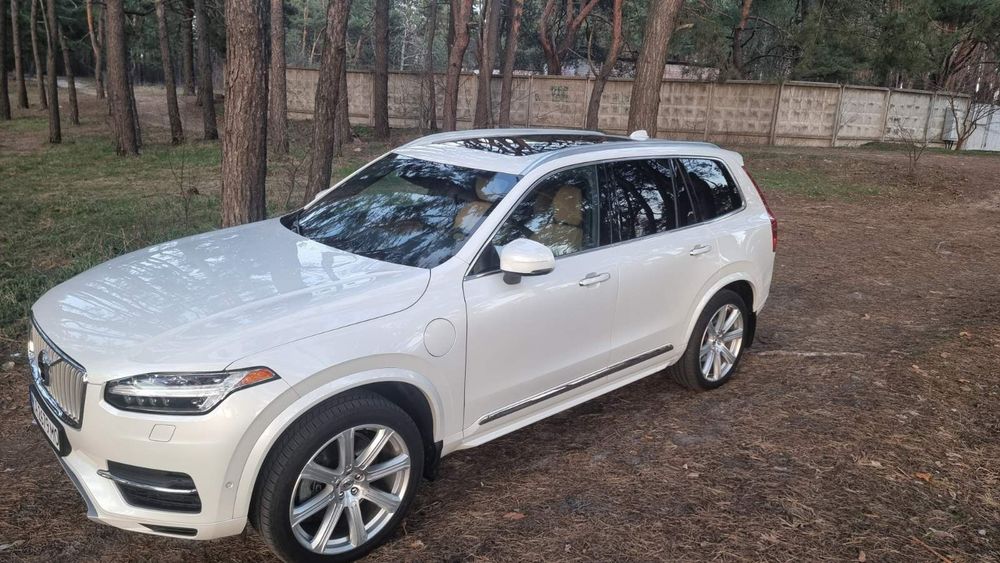 Volvo XC90 плагин гибрид
