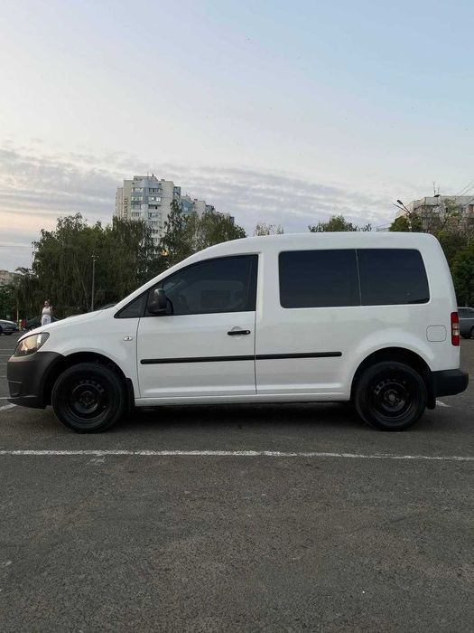 Volkswage  Caddy 2013