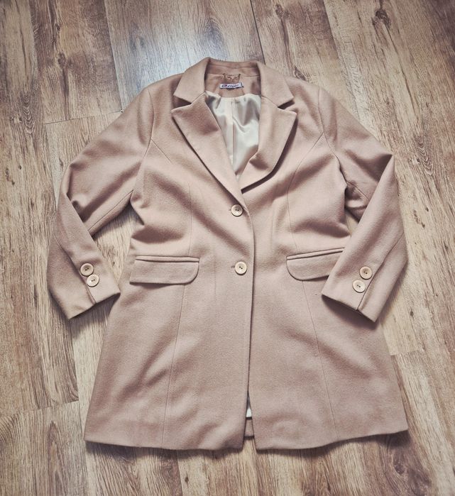 Płaszcz brązowy XXL