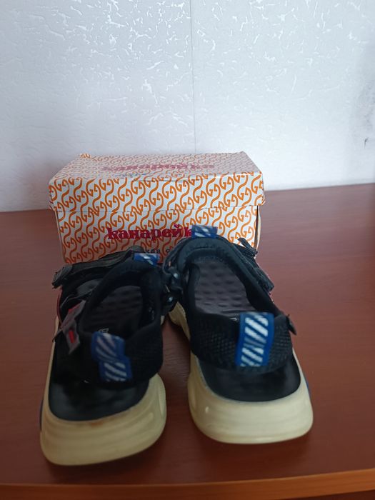 Босоножки детские 27 размер