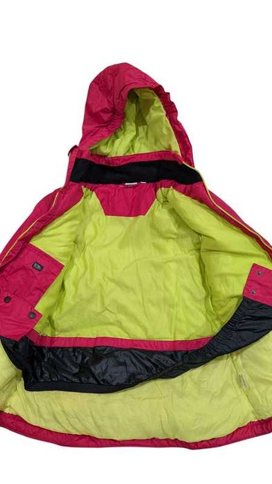 Горнолыжная куртка на девочку 152 размер