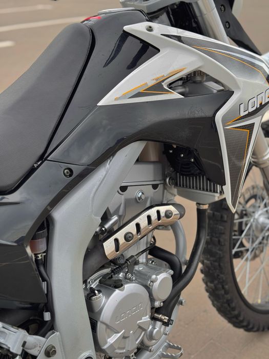 Продам мотоцикл LONCIN LX300 gy
