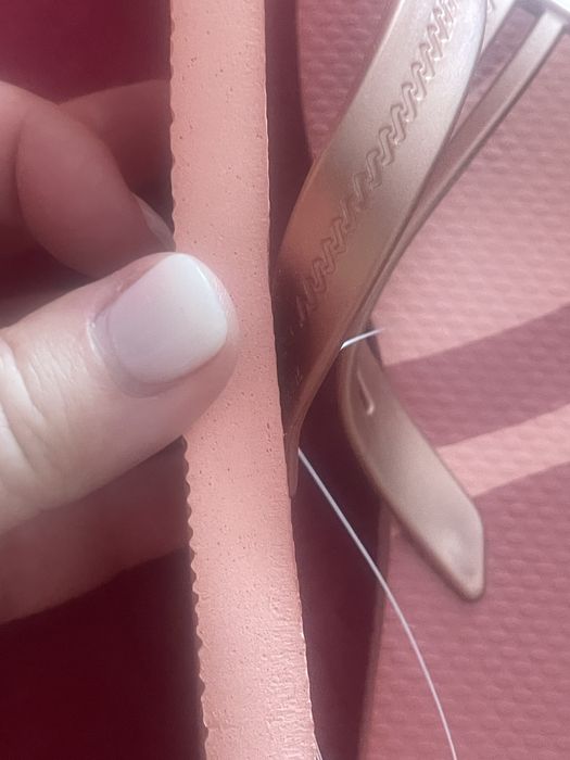 Havaianas novas em tons de rosa