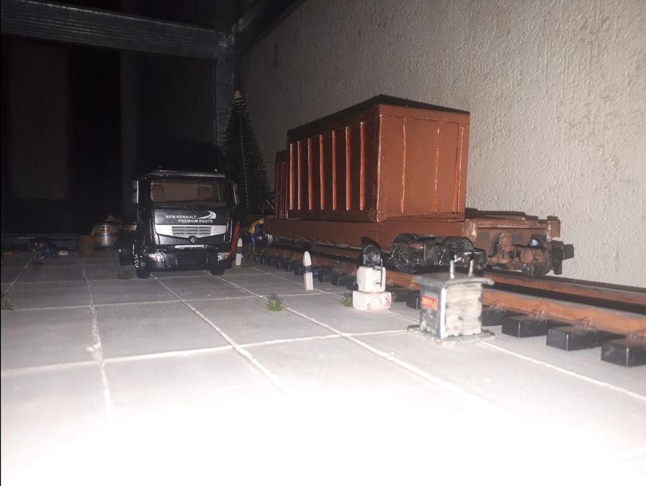 Диорама подставка масштабная модель 1.43