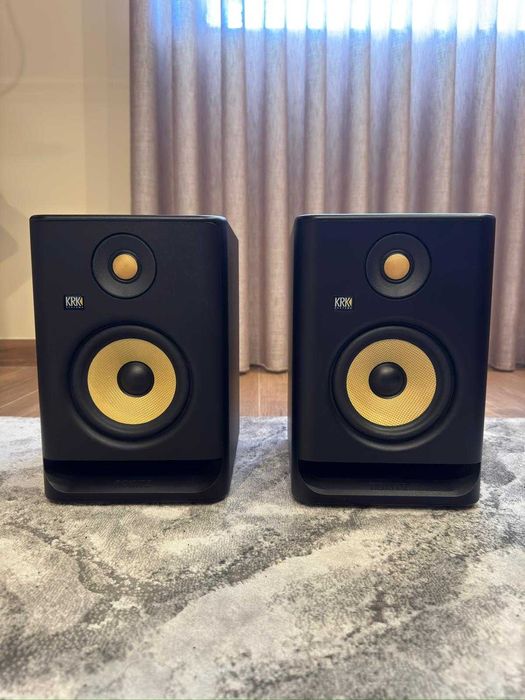 Monitores de Estúdio KRK Rokit 5 G4