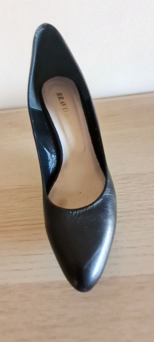 Skórzane czarne szpilki buty na obcasie Bravo Moda