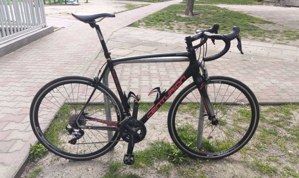Rower szosowy karbonowy Centurion Gigadrive Ultegra