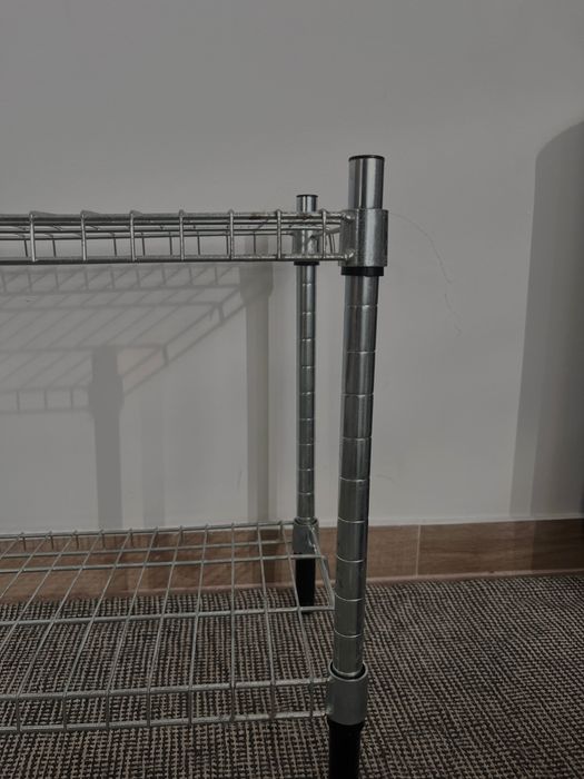Ikea estante metálica pequeno