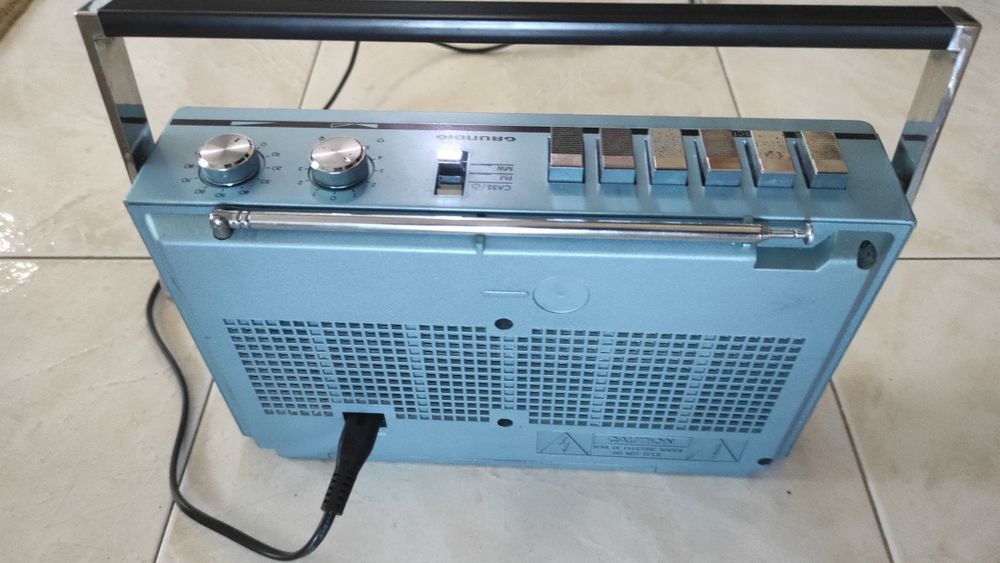 Radio vintage Grundig RR 240