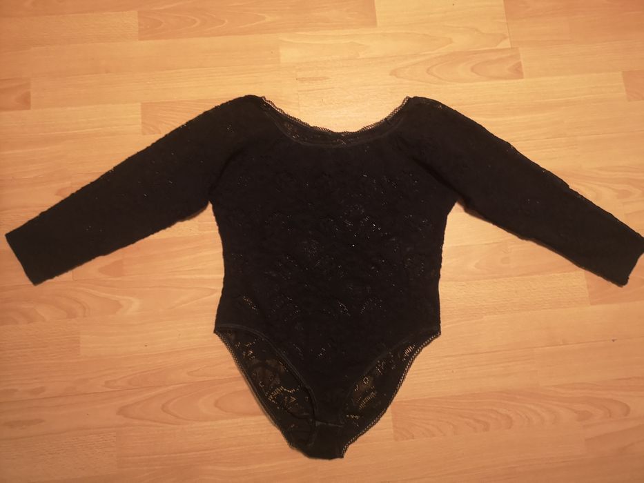 Koronkowe body czarne