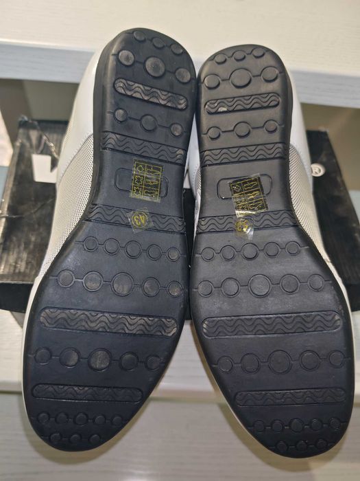 Кросівки Vladis. Стан новий. 43 розмір
