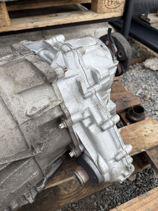 АКПП ZF8HP70 X BMW E70 E71 X5 X6 4.0d N57 роздатка