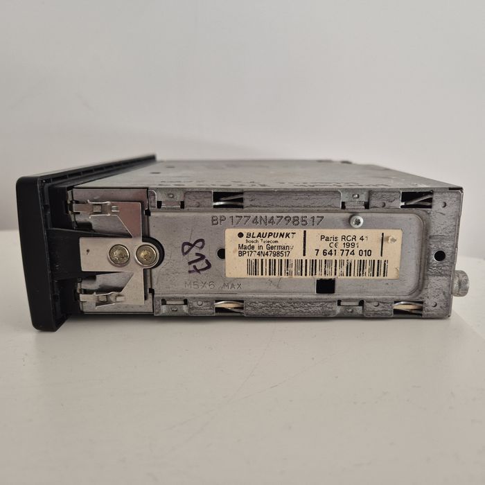 Radio Blaupunkt Paris rcr 41 z roku 1991  z Bluetooth mp3