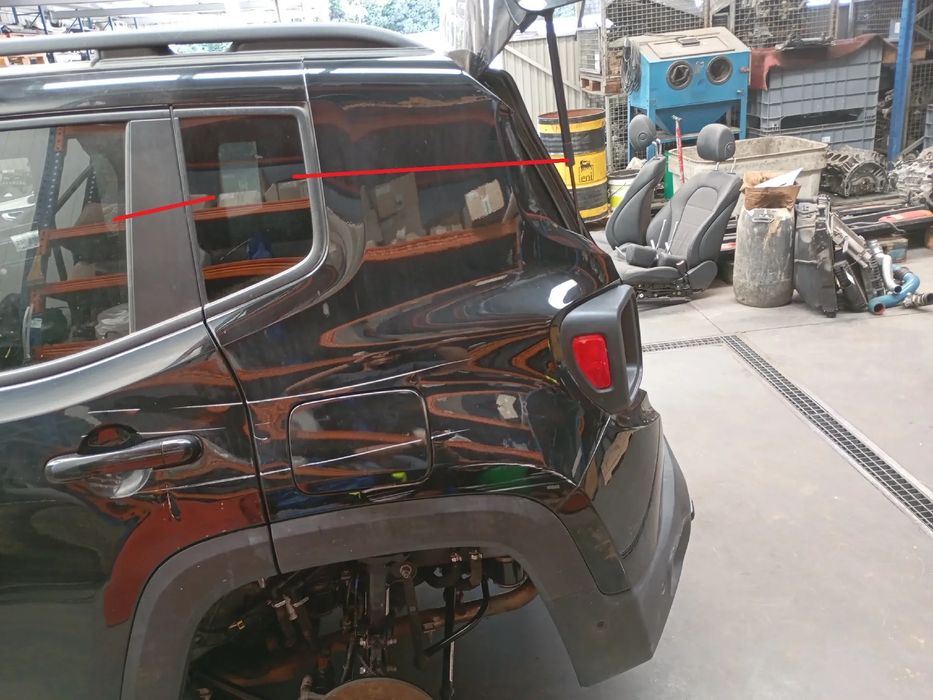 Painel trás esquerdo JEEP Renegade (BU, B1)