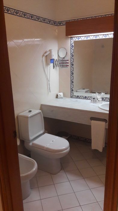 T0 Cond Fechado c/Piscina no Forte S João